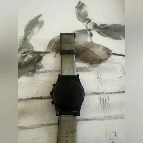 Marc By Marc Jacobs Black Leather Watch - Picture 6 of 10